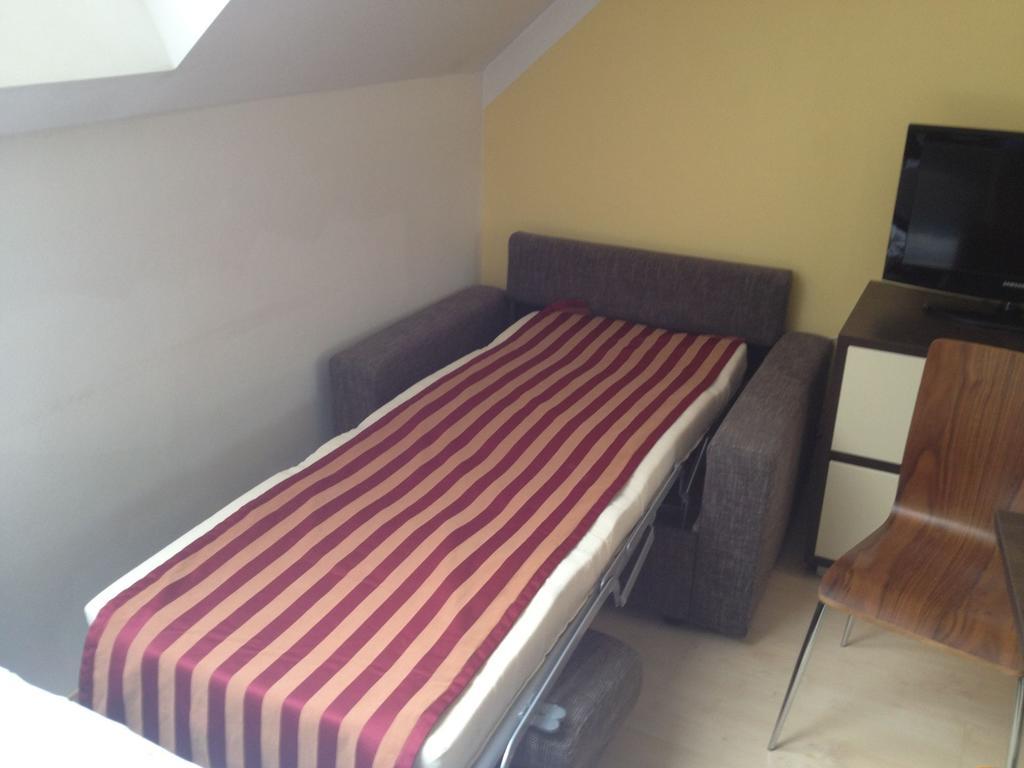 Apartman Nellinka Besenova Luaran gambar